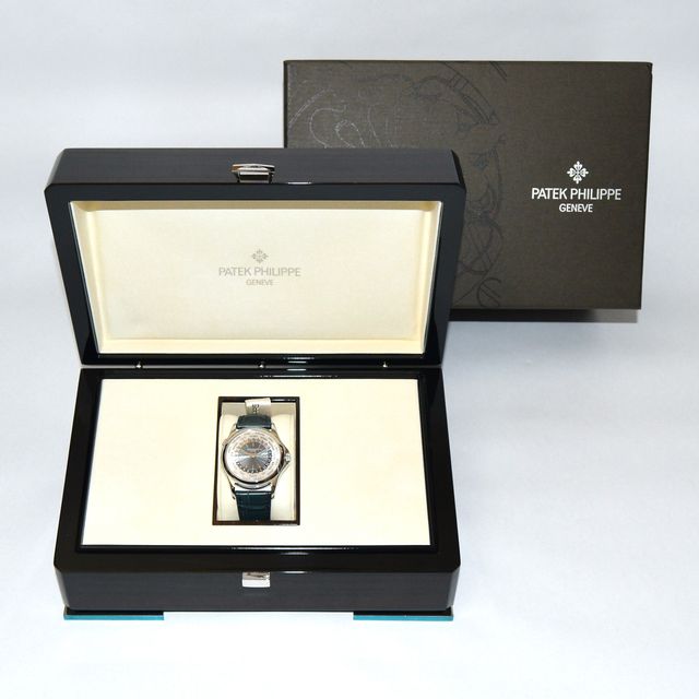 Patek Philippe World Time 5130P-001 Image 6